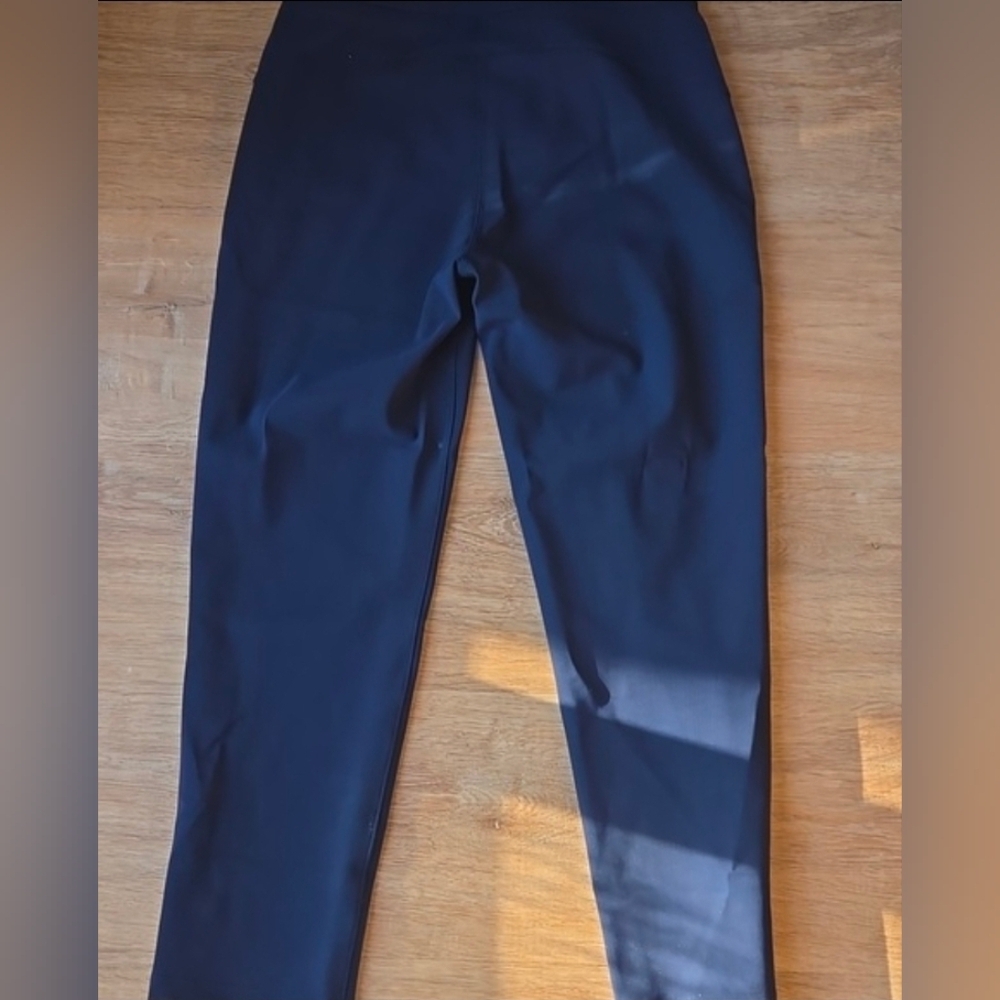LULULEMON On The Move Pant In Navy SZ 8 - Picture 7 of 12